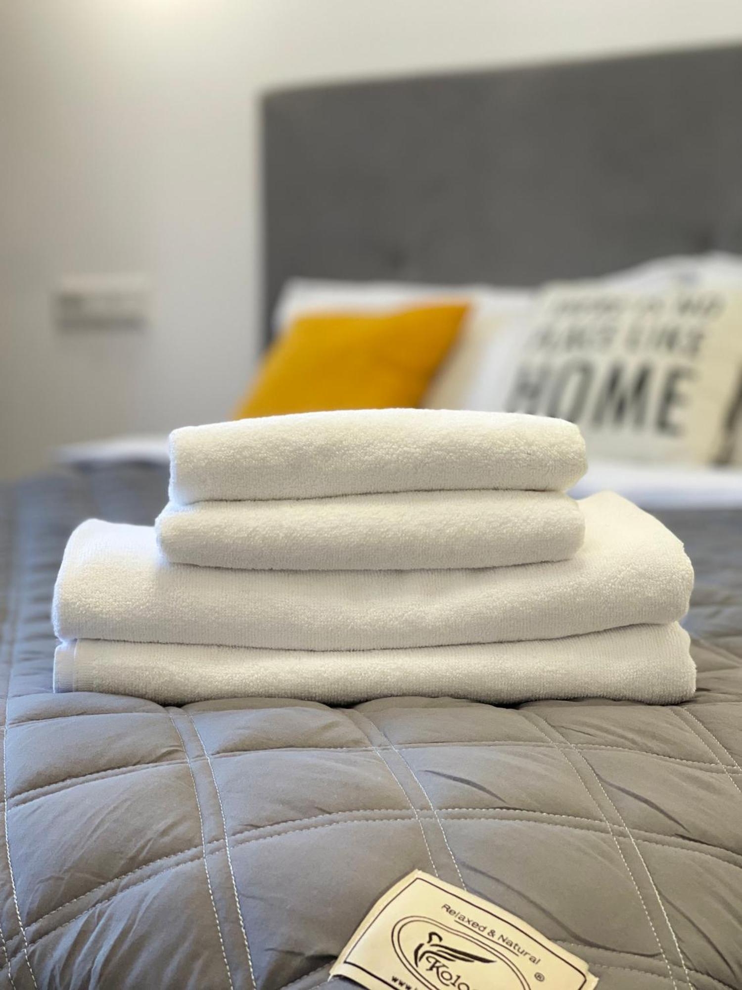 Sunny Home Apartments Апартаменти У Новобудові Поряд Медичний Центр Angelholm Дуже Чисто! Черновцы Экстерьер фото