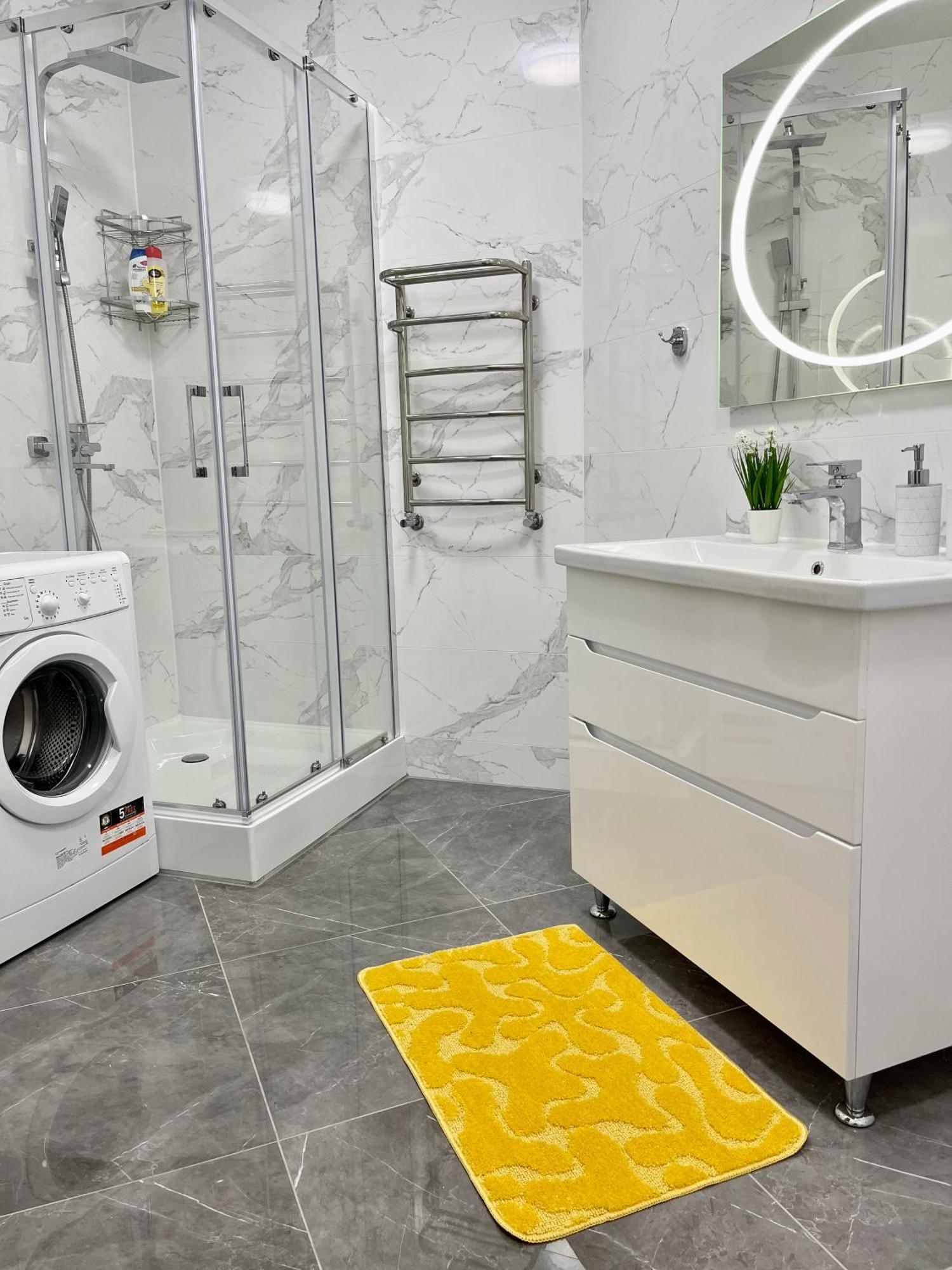 Sunny Home Apartments Апартаменти У Новобудові Поряд Медичний Центр Angelholm Дуже Чисто! Черновцы Экстерьер фото